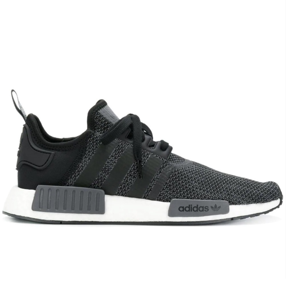 Adidas NMD_R1 Core Black Carbon Sneakers Men’s Size 8